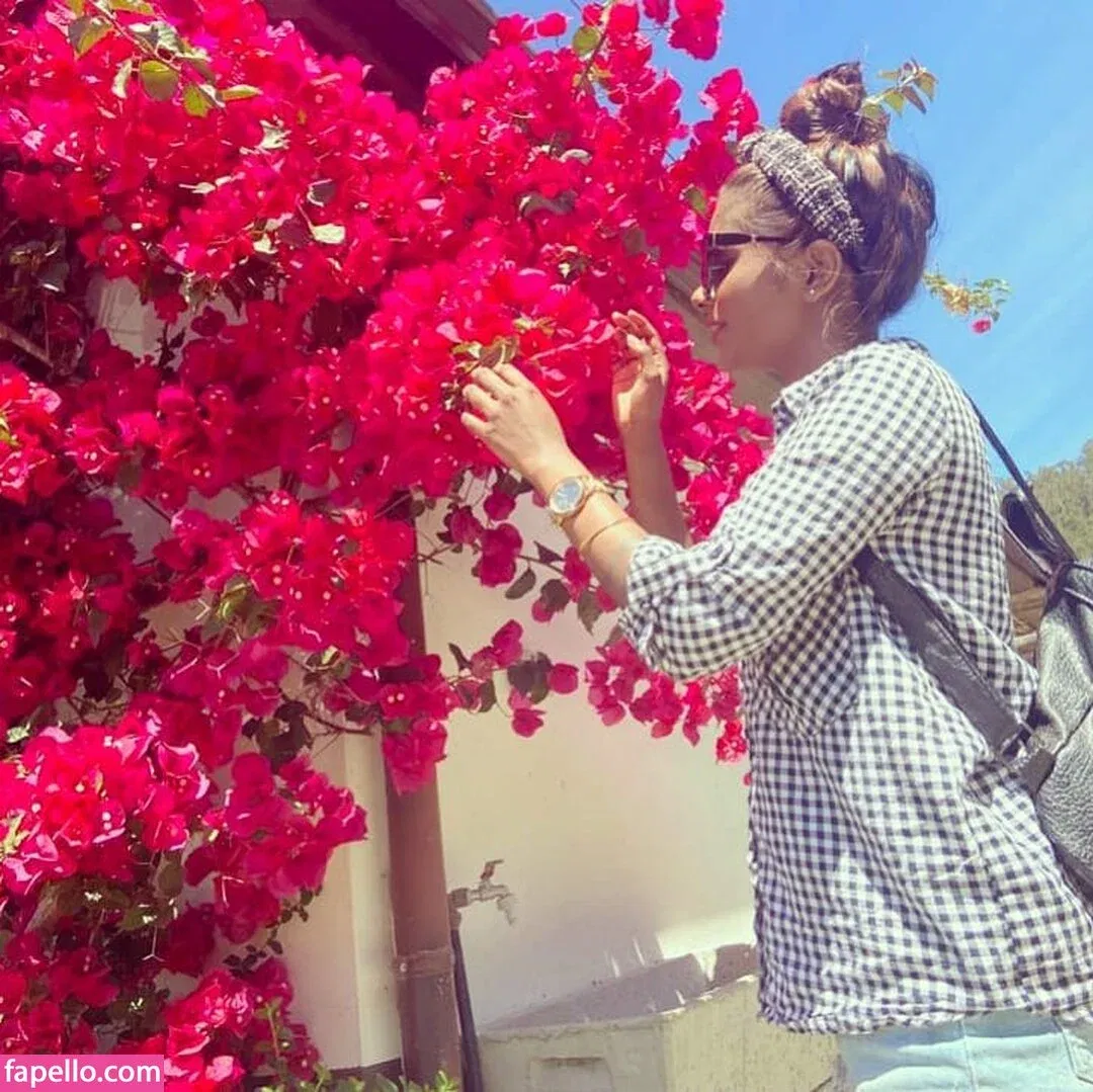 Resha Antony Onlyfans Photo Gallery 