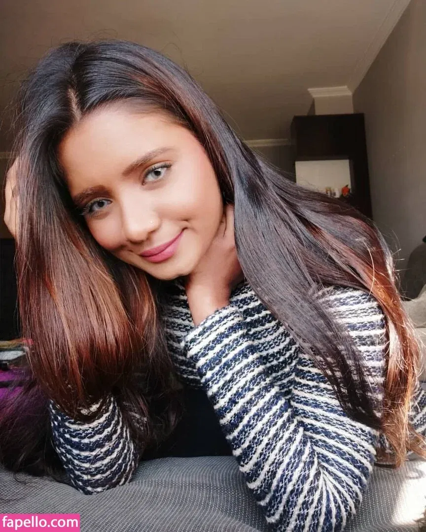 Resha Antony Onlyfans Photo Gallery 