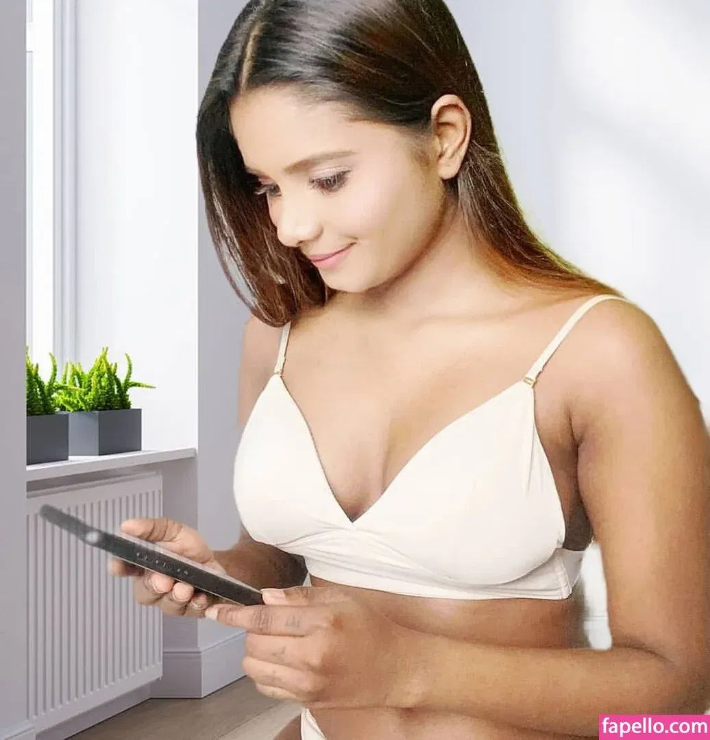 Resha Antony Onlyfans Photo Gallery 