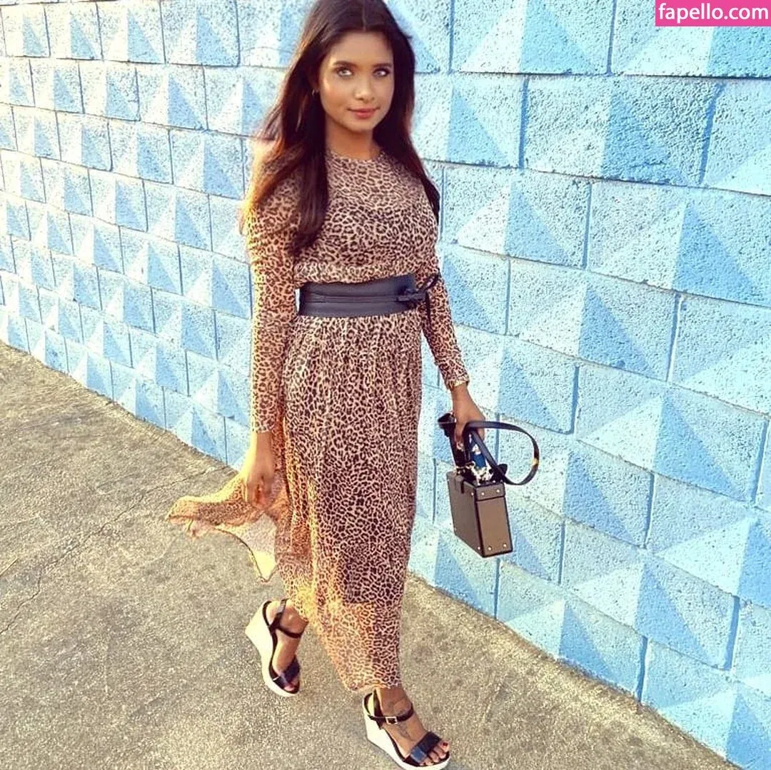 Resha Antony Onlyfans Photo Gallery 