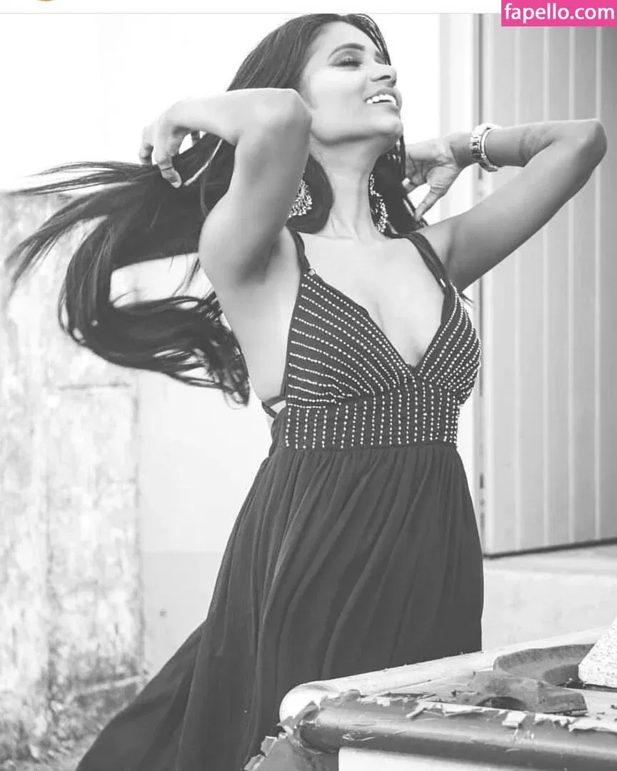 Resha Antony Onlyfans Photo Gallery 