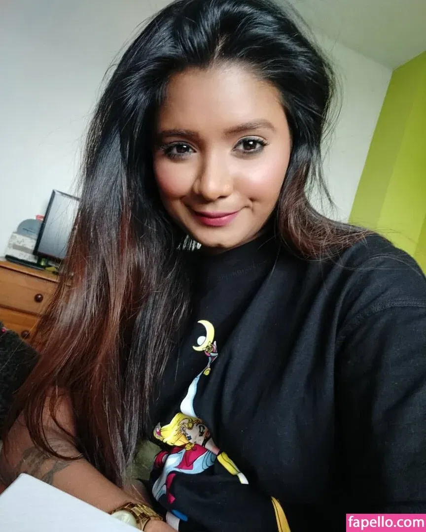 Resha Antony Onlyfans Photo Gallery 