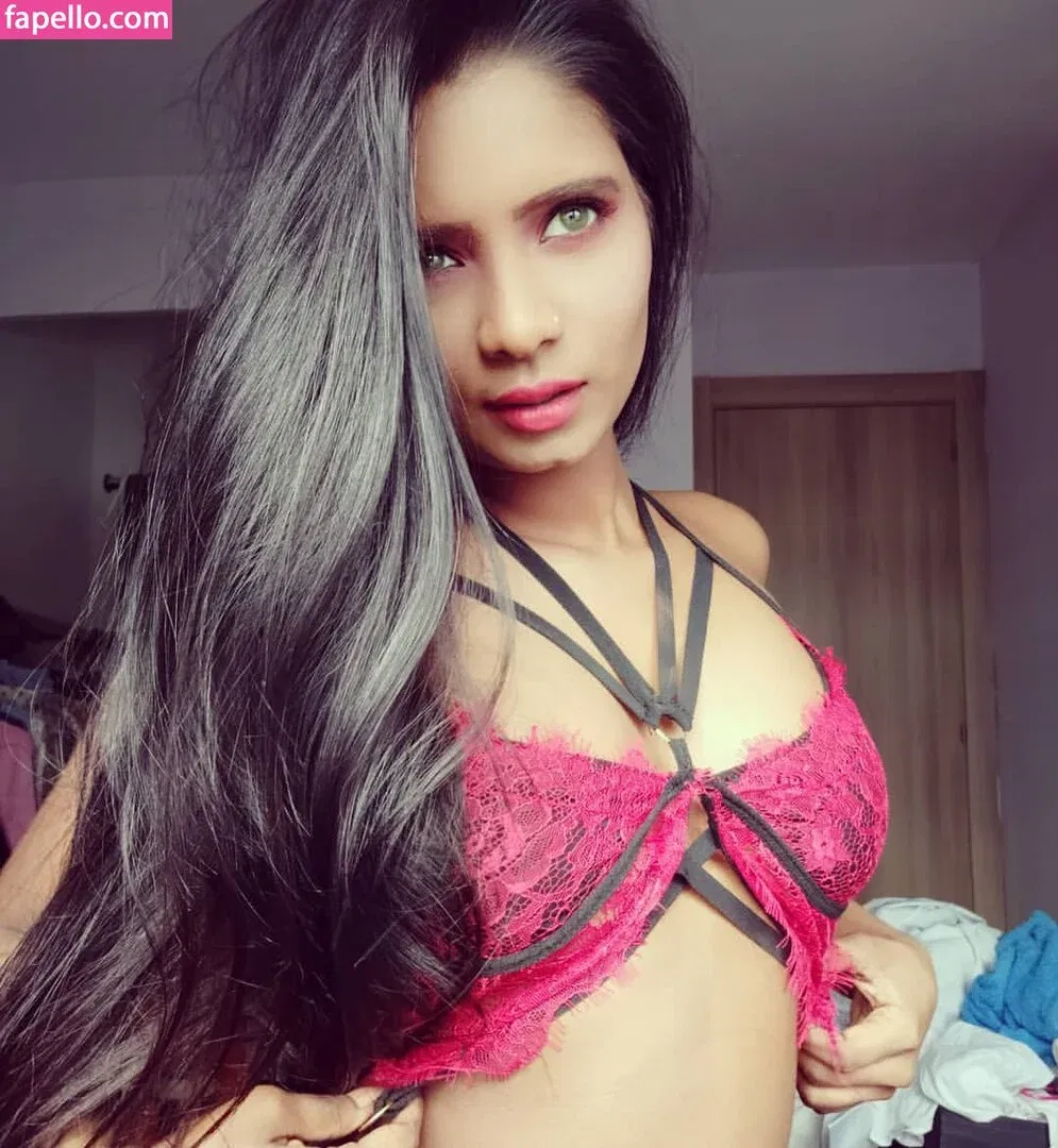 Resha Antony Onlyfans Photo Gallery 