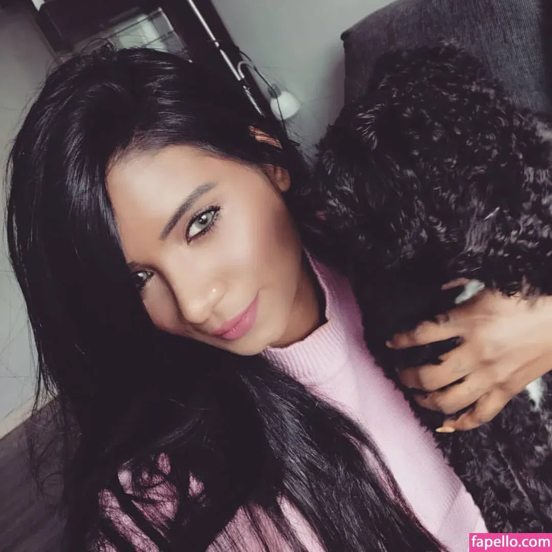 Resha Antony Onlyfans Photo Gallery 