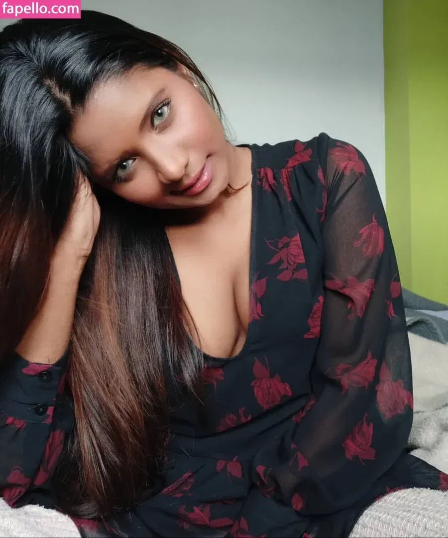 Resha Antony Onlyfans Photo Gallery 