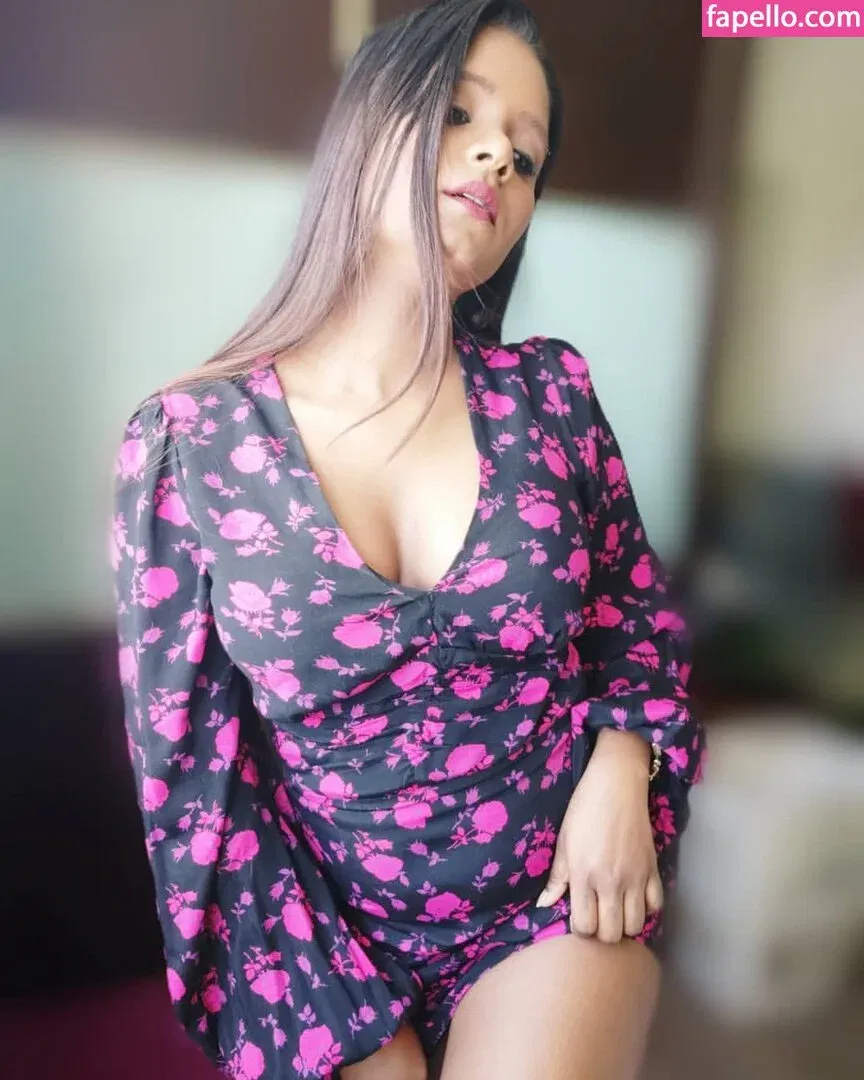 Resha Antony Onlyfans Photo Gallery 