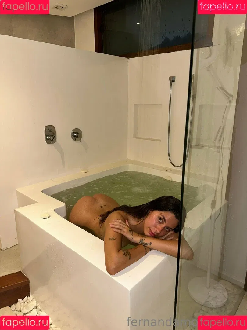 fernandamotafarhat Onlyfans Photo Gallery 