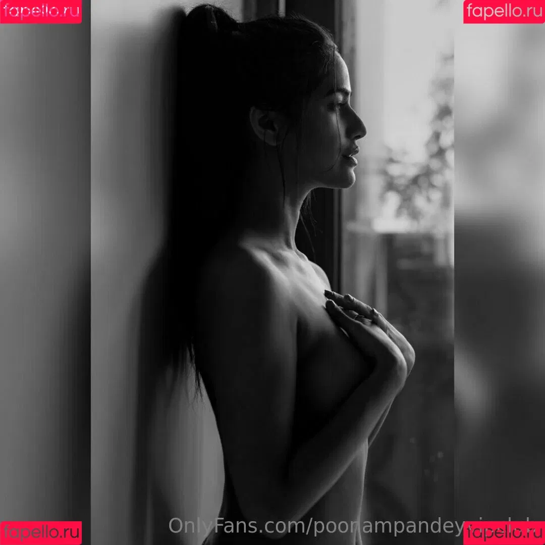 Poonam Pandey Onlyfans Photo Gallery 
