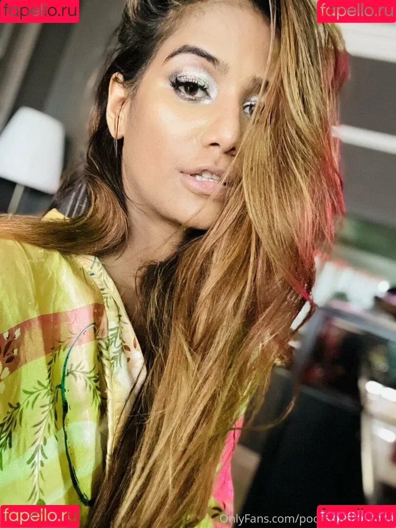 Poonam Pandey Onlyfans Photo Gallery 