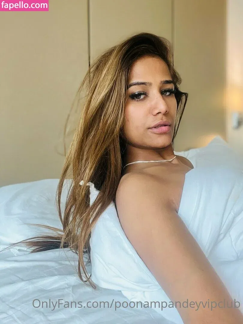 Poonam Pandey Onlyfans Photo Gallery 