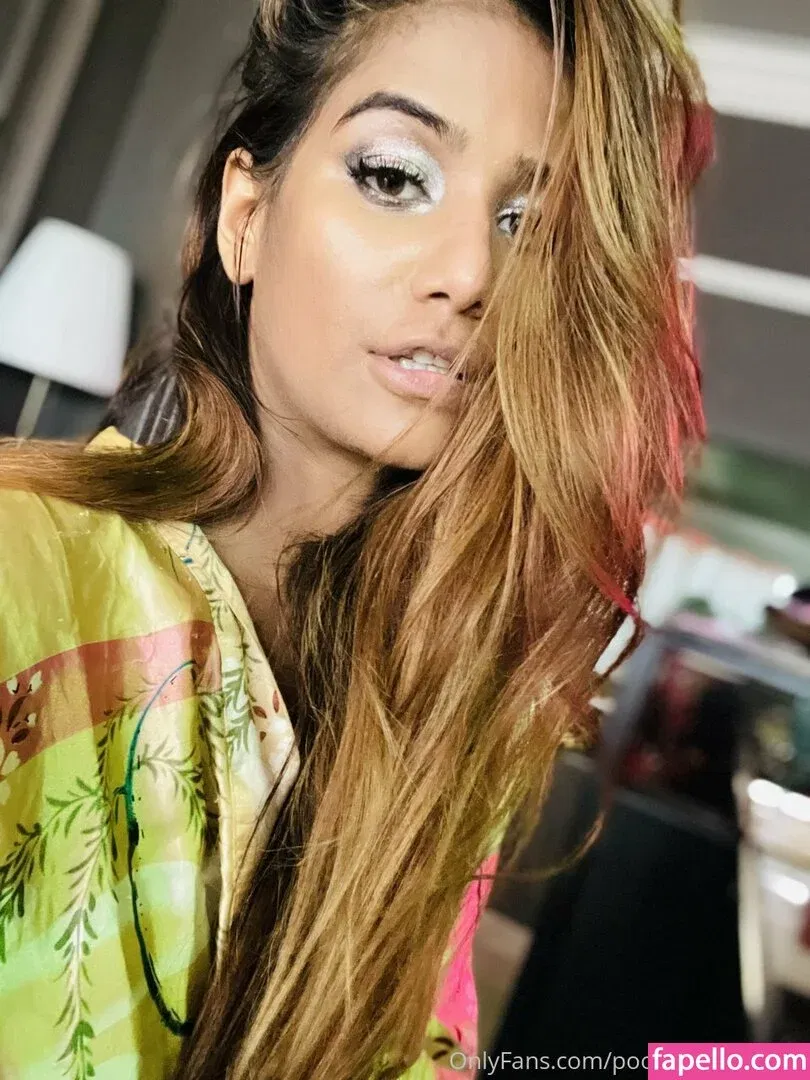 Poonam Pandey Onlyfans Photo Gallery 