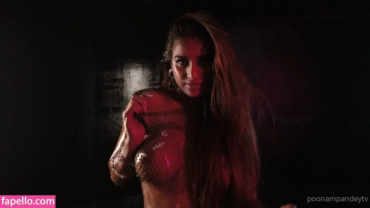 Poonam Pandey Onlyfans Photo Gallery 