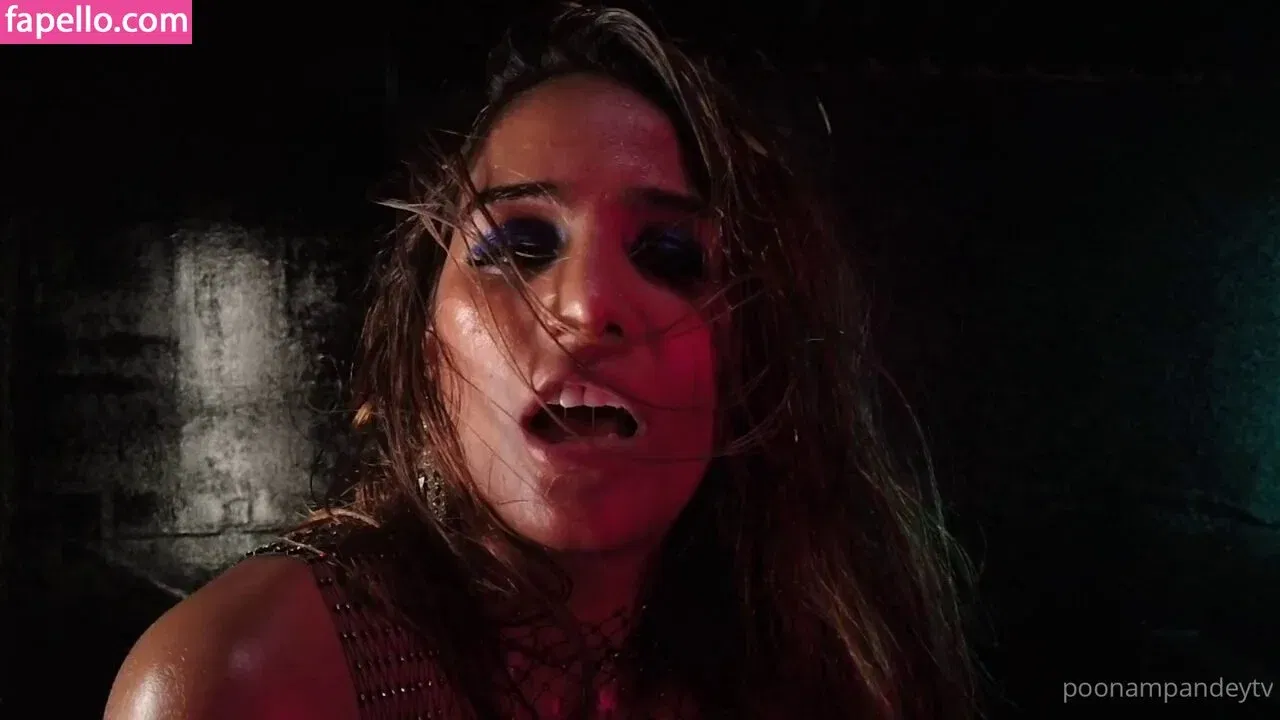 Poonam Pandey Onlyfans Photo Gallery 