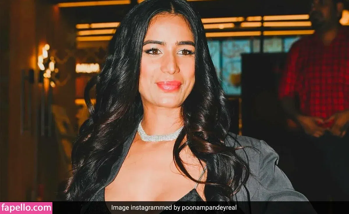 Poonam Pandey Onlyfans Photo Gallery 