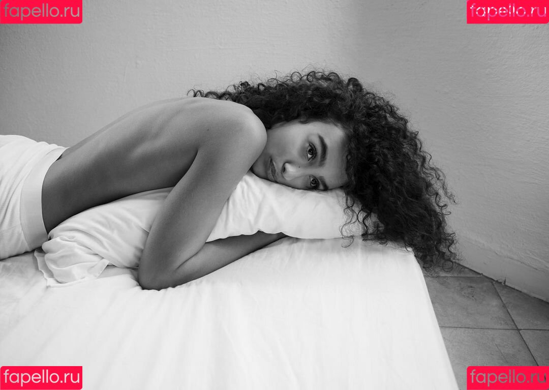 Eden Saban Onlyfans Photo Gallery 