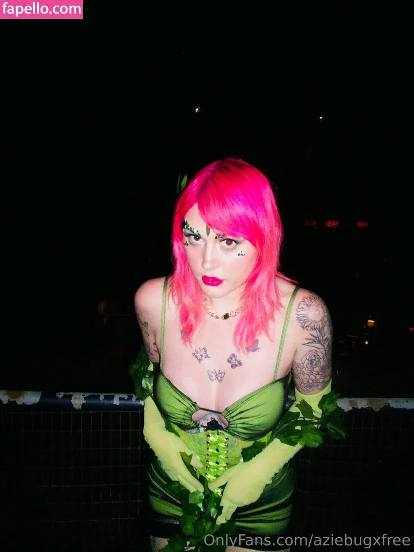 aziebugxfree Onlyfans Photo Gallery 