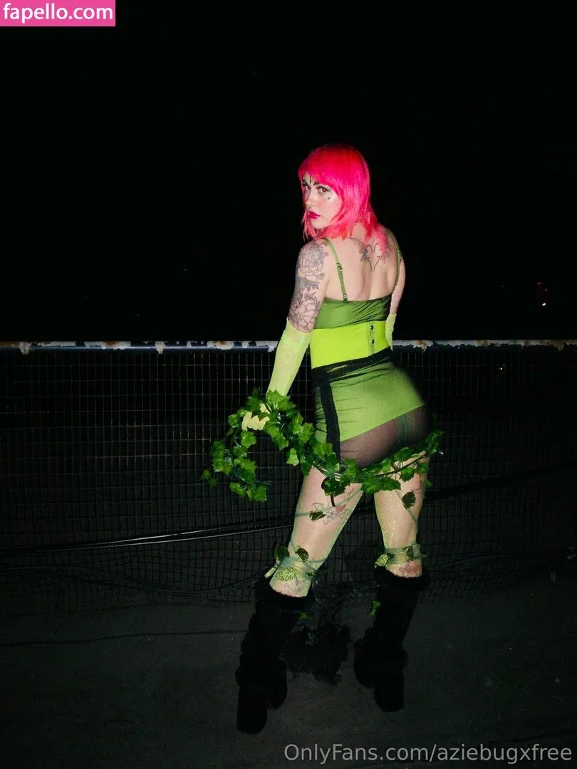 aziebugxfree Onlyfans Photo Gallery 