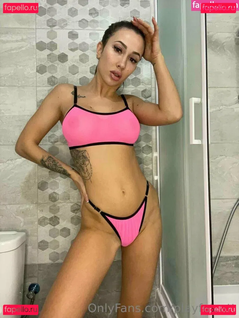 radacatt Onlyfans Photo Gallery 