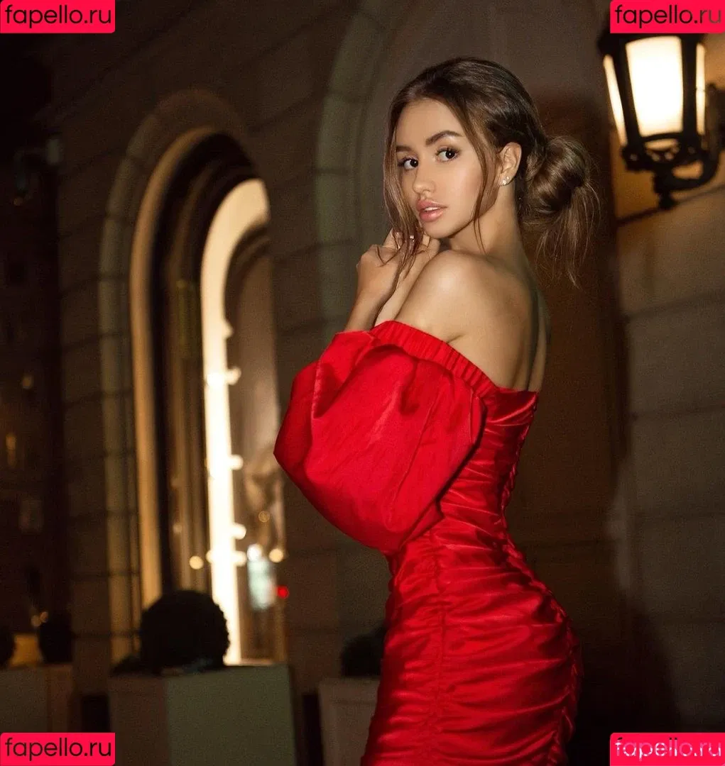 valentivi Onlyfans Photo Gallery 