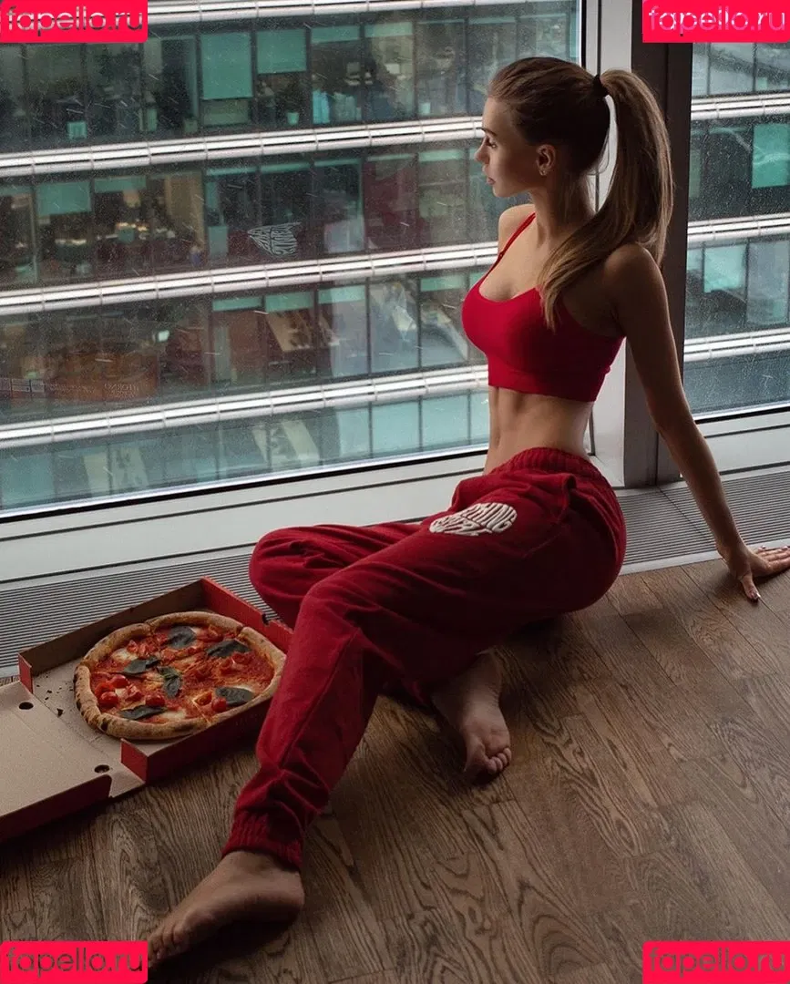 valentivi Onlyfans Photo Gallery 