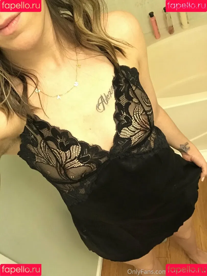 ameliabeaux Onlyfans Photo Gallery 