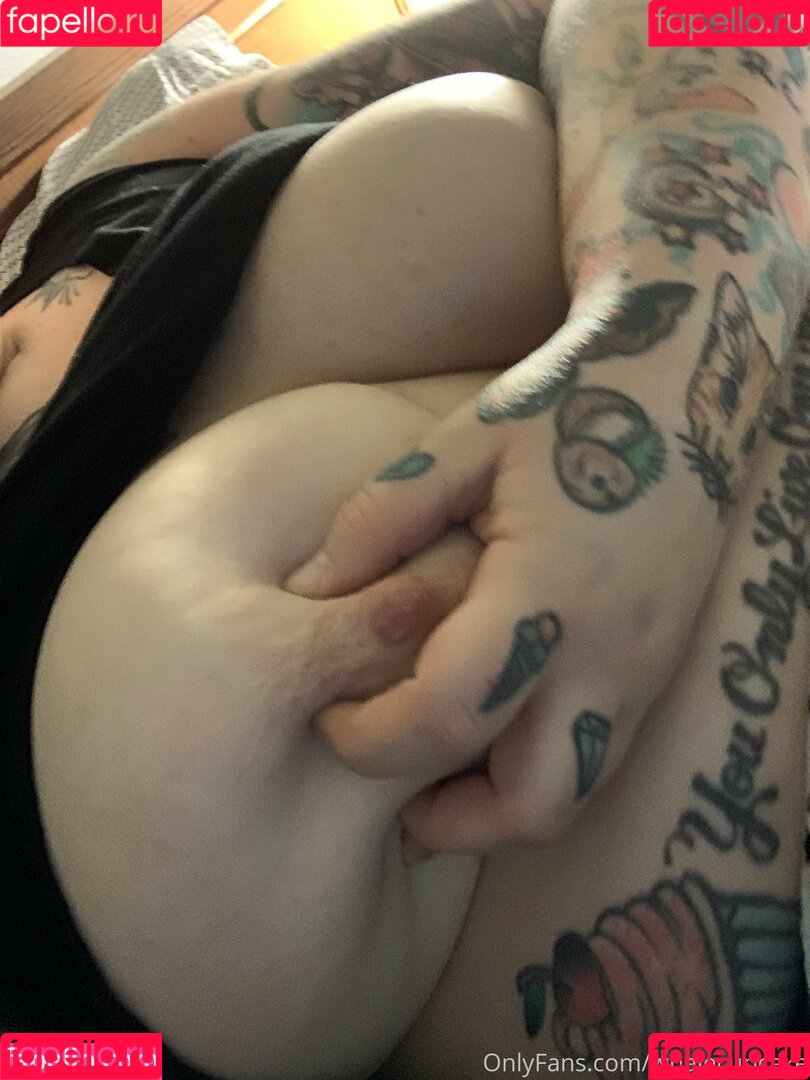 whalecupcake Onlyfans Photo Gallery 