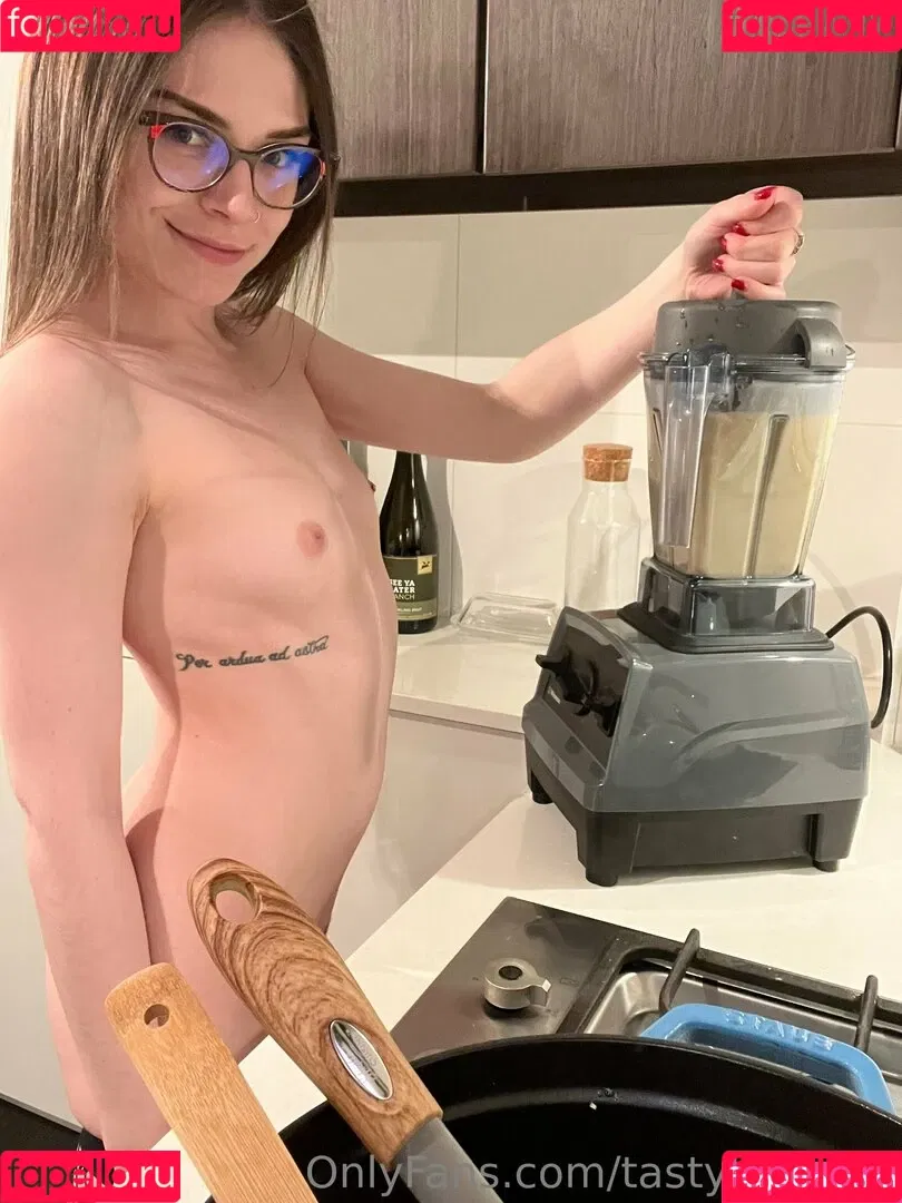tastytayxoxo Onlyfans Photo Gallery 