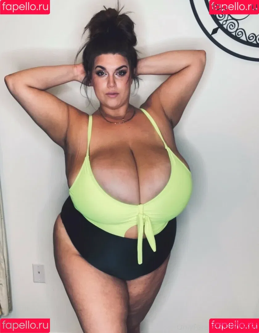 ariajane Onlyfans Photo Gallery 