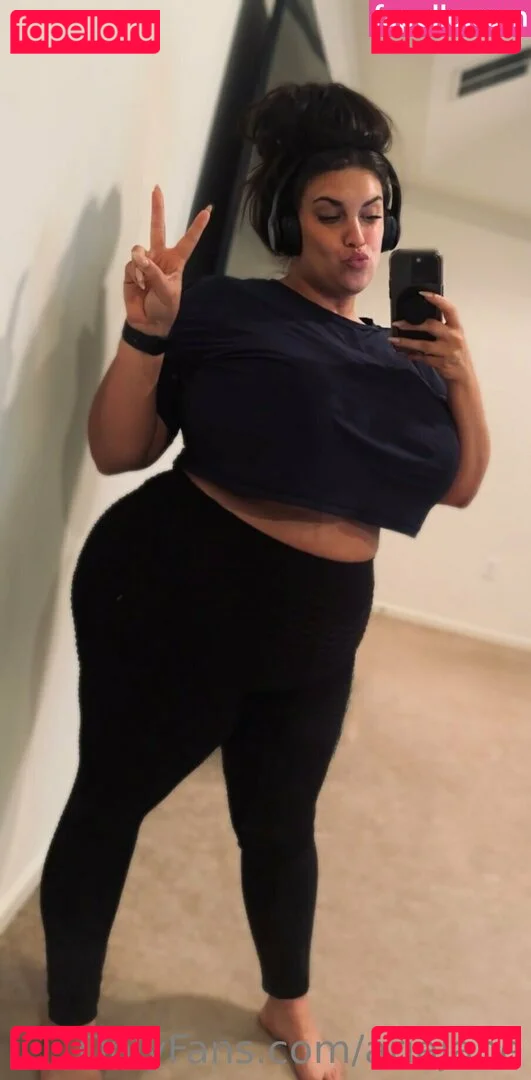 ariajane Onlyfans Photo Gallery 