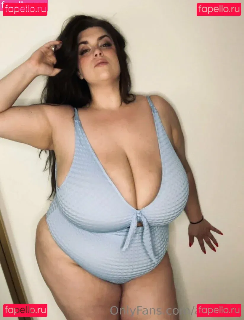 ariajane Onlyfans Photo Gallery 