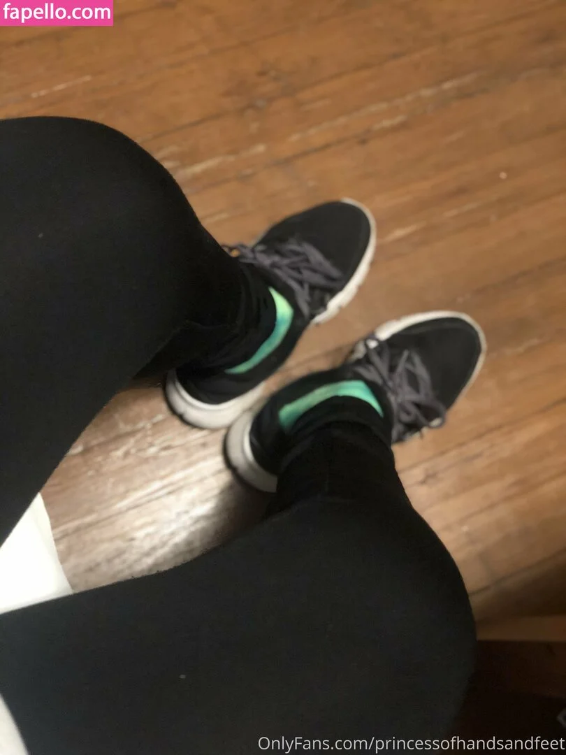 princessofhandsandfeet Onlyfans Photo Gallery 