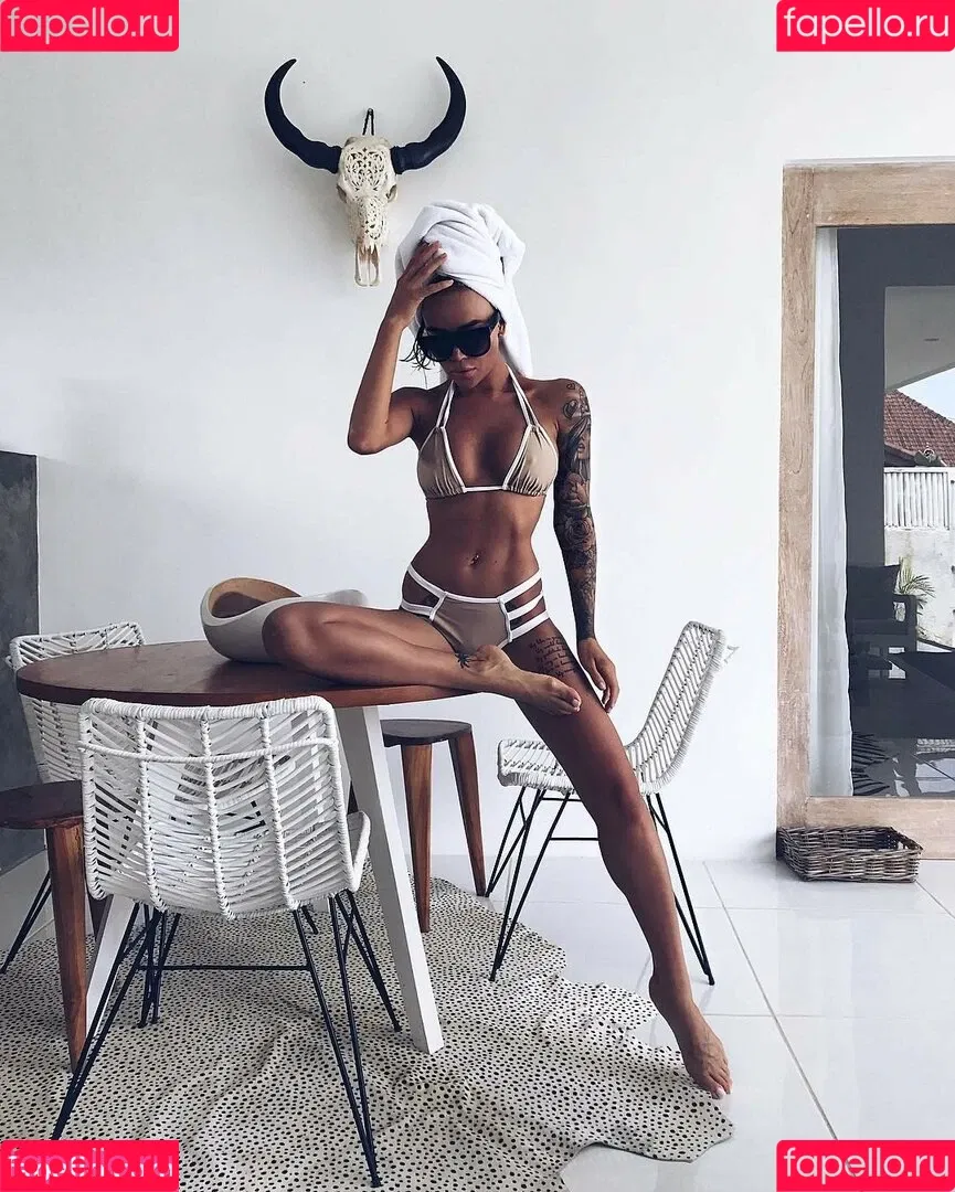 Annaksyuk Onlyfans Photo Gallery 