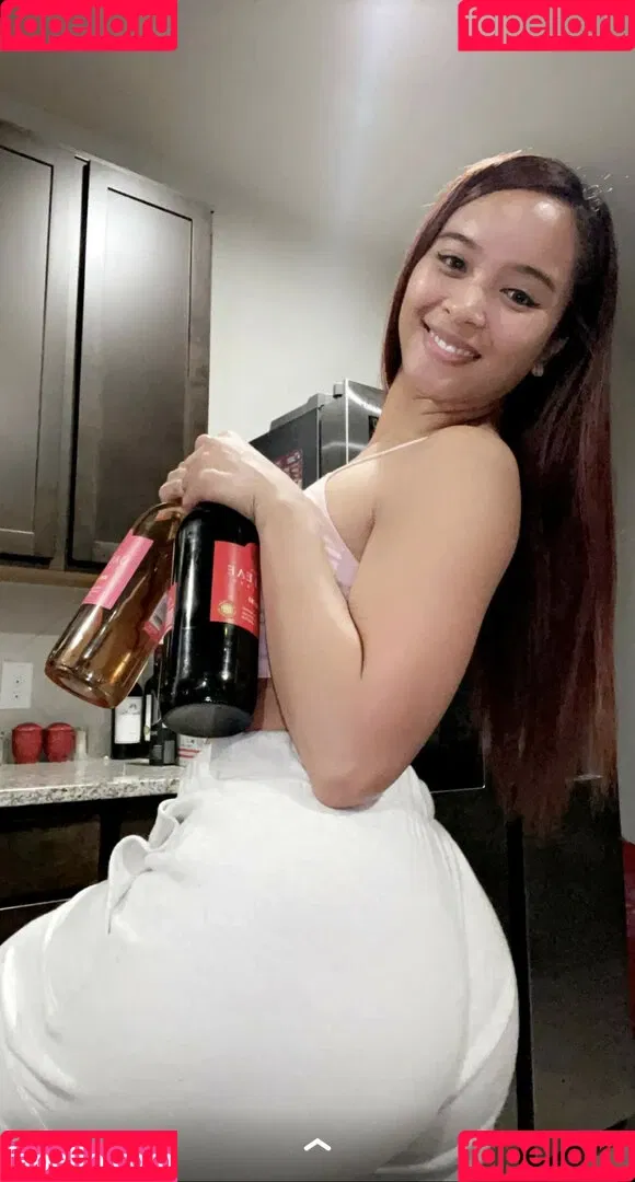 Regina_Unite Onlyfans Photo Gallery 