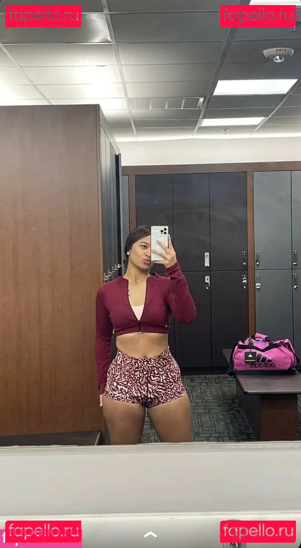 Regina_Unite Onlyfans Photo Gallery 