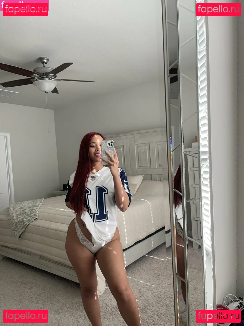 Regina_Unite Onlyfans Photo Gallery 