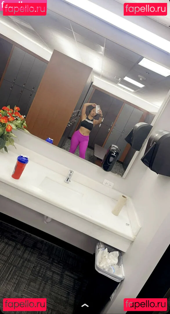 Regina_Unite Onlyfans Photo Gallery 