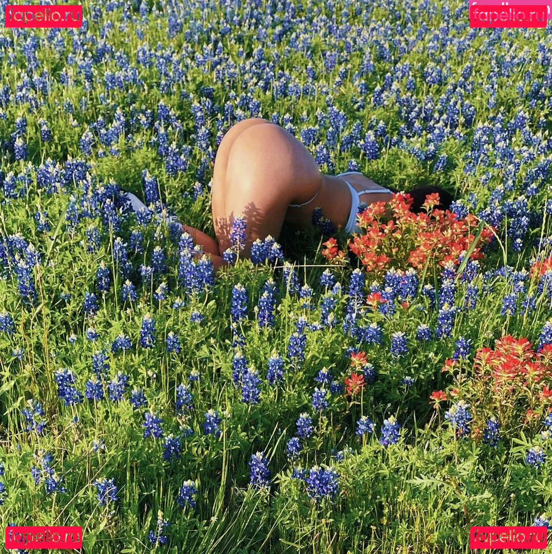 Regina_Unite Onlyfans Photo Gallery 