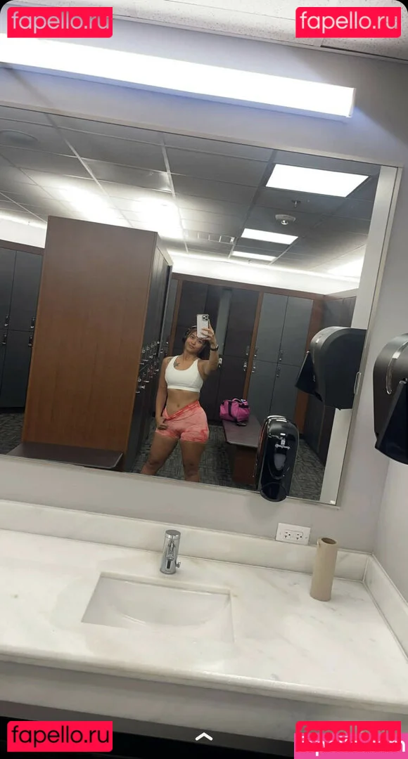 Regina_Unite Onlyfans Photo Gallery 