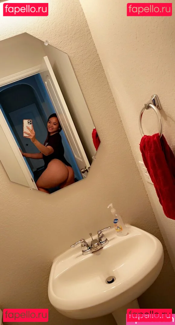 Regina_Unite Onlyfans Photo Gallery 