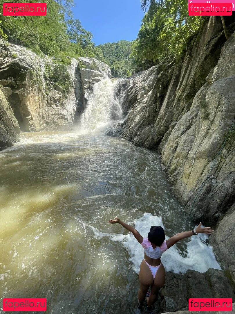 Regina_Unite Onlyfans Photo Gallery 