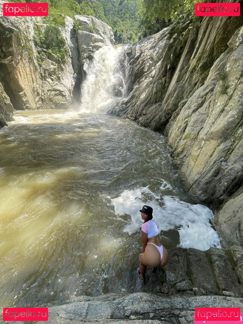 Regina_Unite Onlyfans Photo Gallery 