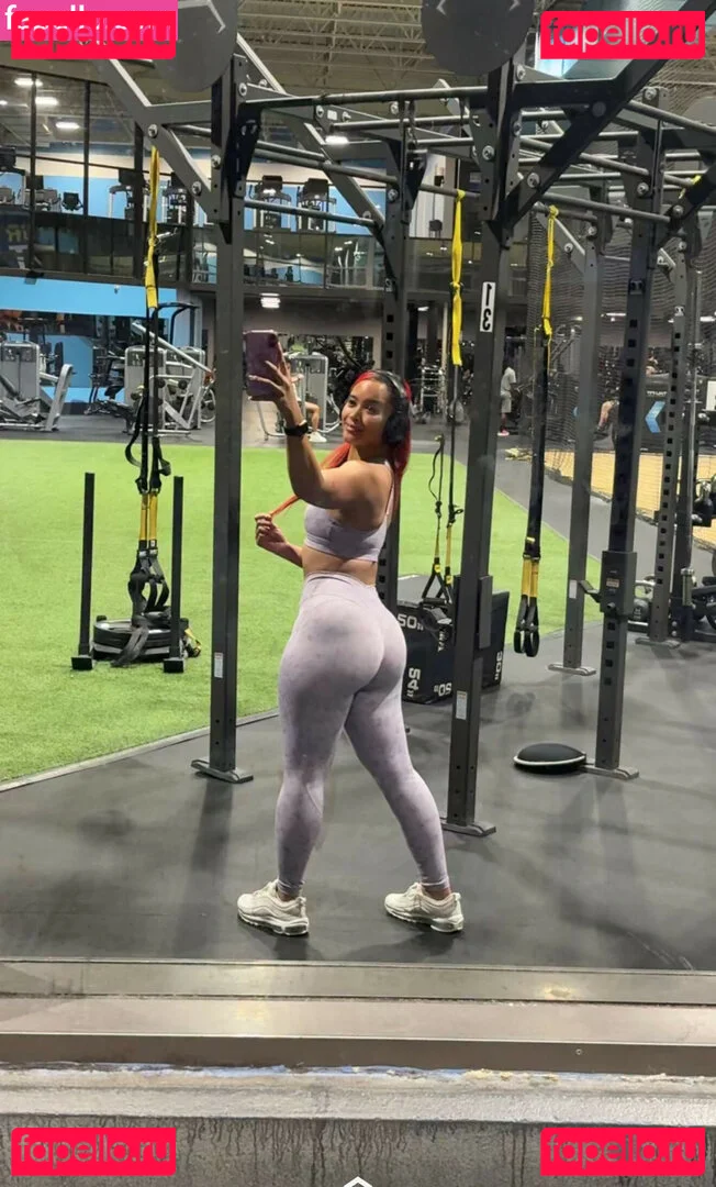 Regina_Unite Onlyfans Photo Gallery 