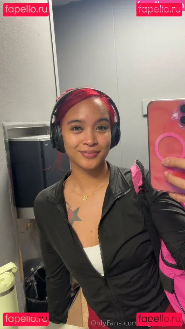 Regina_Unite Onlyfans Photo Gallery 