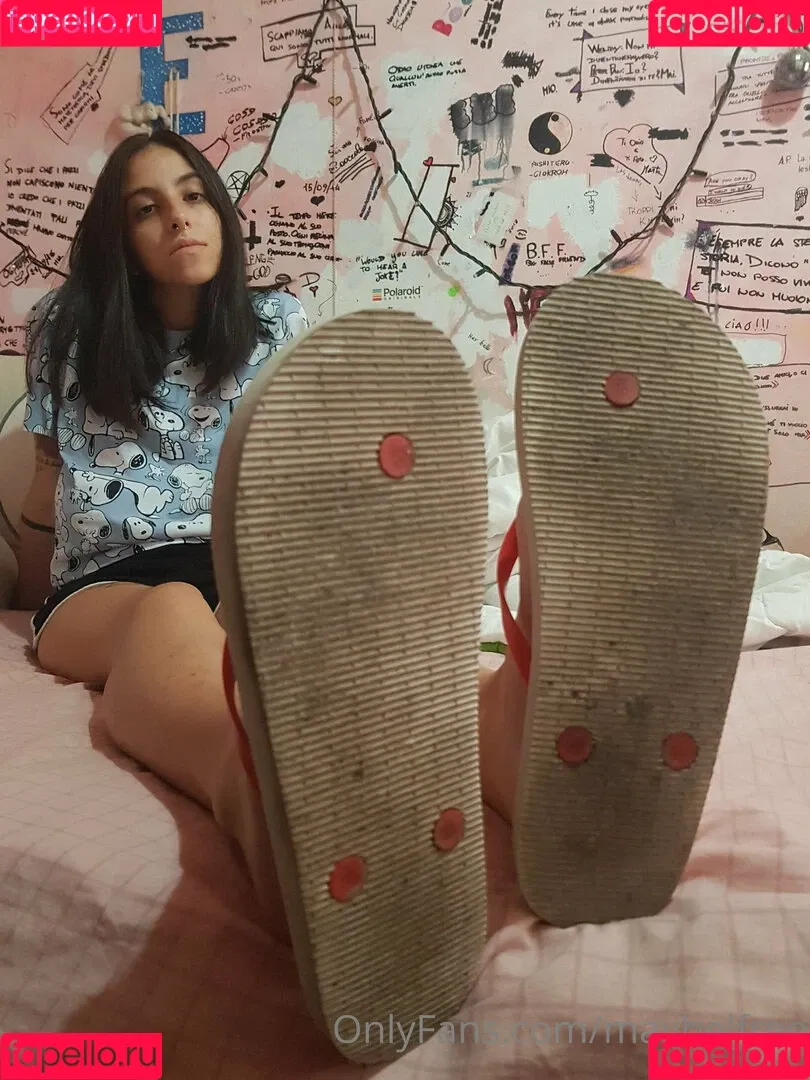 maybelfree Onlyfans Photo Gallery 