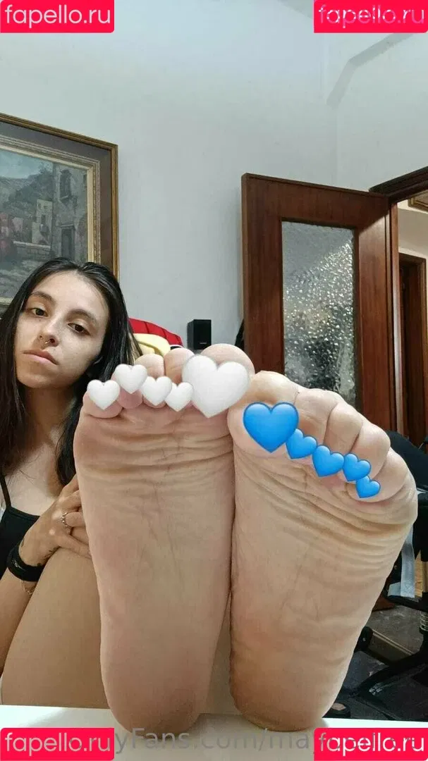 maybelfree Onlyfans Photo Gallery 