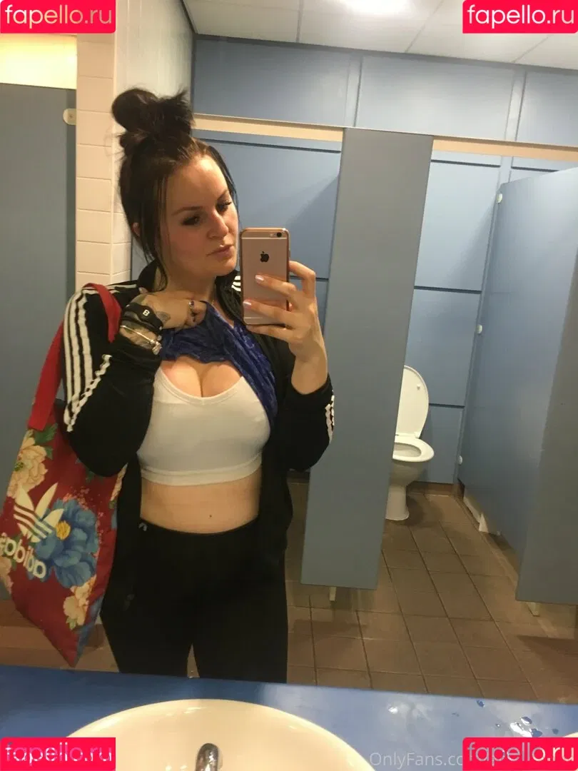 amy_taboo Onlyfans Photo Gallery 