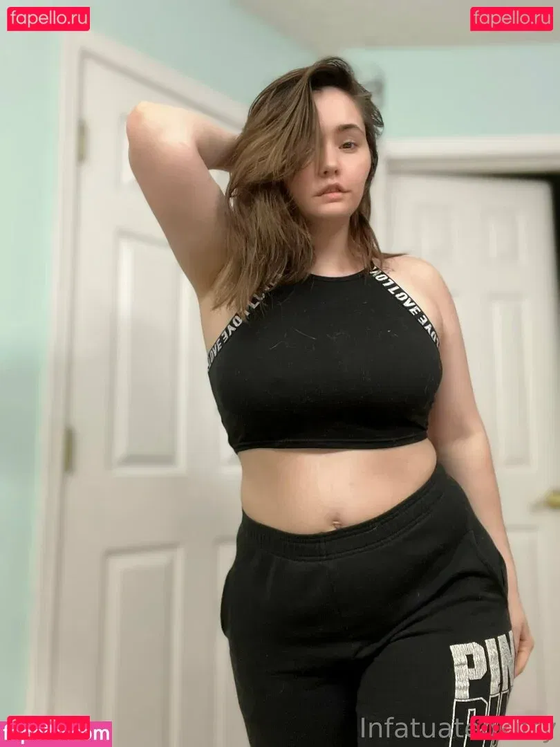 infatuatedkitty Onlyfans Photo Gallery 