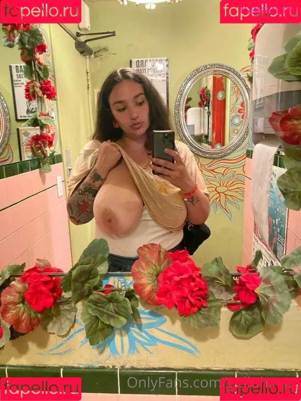 Gelluh Onlyfans Photo Gallery 