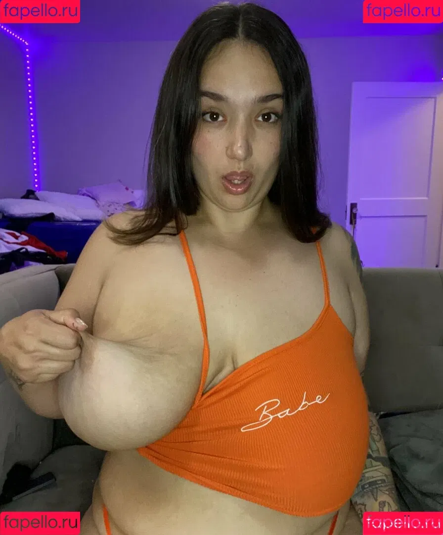 Gelluh Onlyfans Photo Gallery 