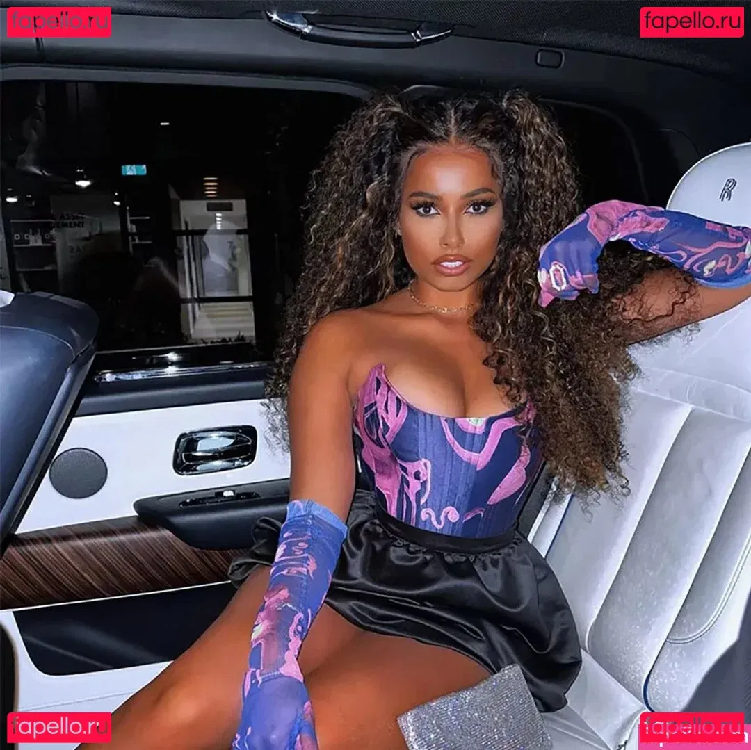 Gelluh Onlyfans Photo Gallery 